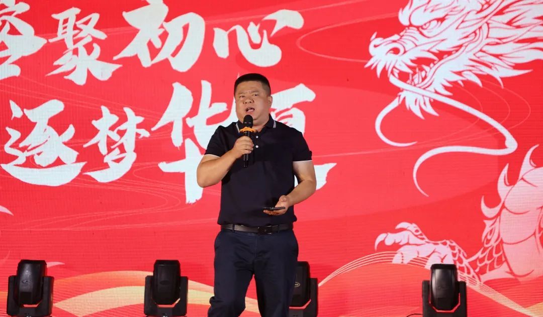 董事長祝錦敏先生 即興表演-  演唱歌曲《朋友》